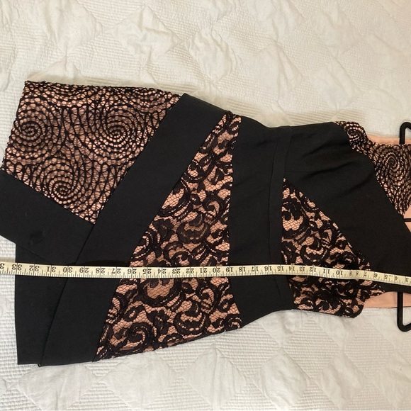 BCBG MAXAZRIA Dalia Lace Elegant Black and Nude Dress Party Cocktail Sz 6 - Picture 14 of 14